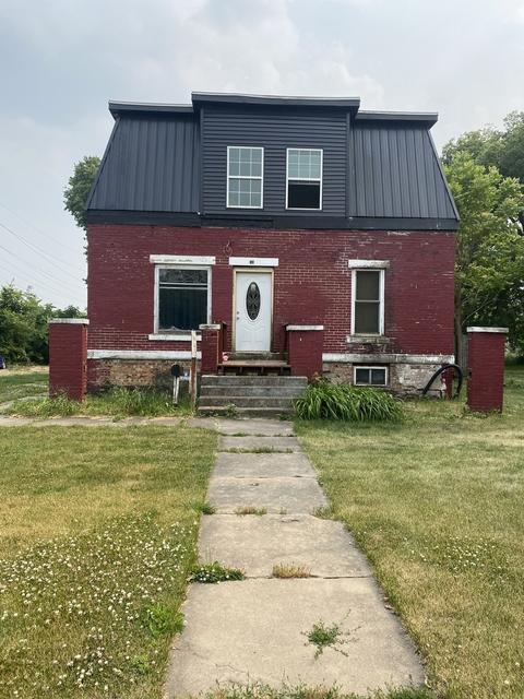 701 Meriden St, Mendota, IL 61342