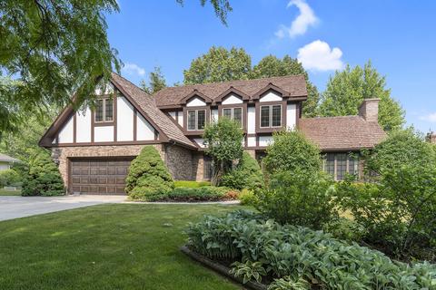 1031 Highland Ave, Lake Forest, IL 60045