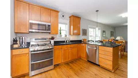 504 Thomas Ave, Forest Park, IL 60130 photo 6