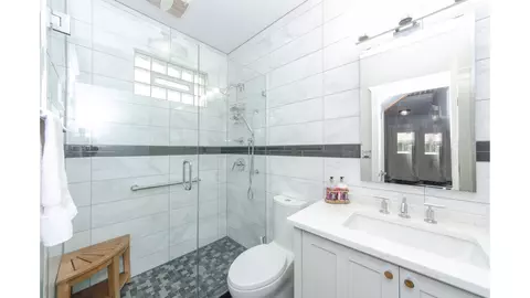 504 Thomas Ave, Forest Park, IL 60130 photo 10
