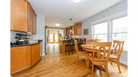 504 Thomas Ave, Forest Park, IL 60130 photo 4