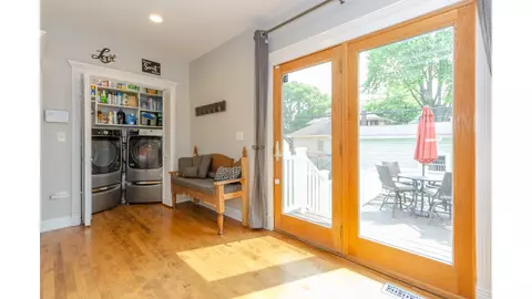 504 Thomas Ave, Forest Park, IL 60130 photo 8