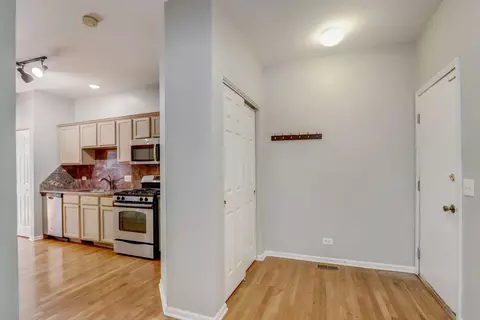 210 Bay Dr, Itasca, IL 60143 photo 11