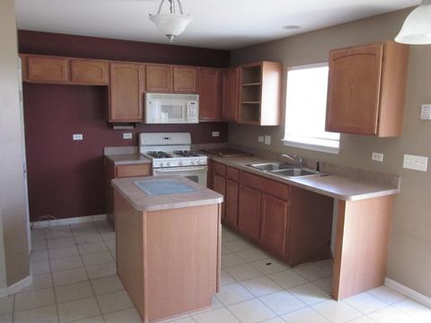 6323 Cork Ln, Mchenry, IL 60050 photo 3