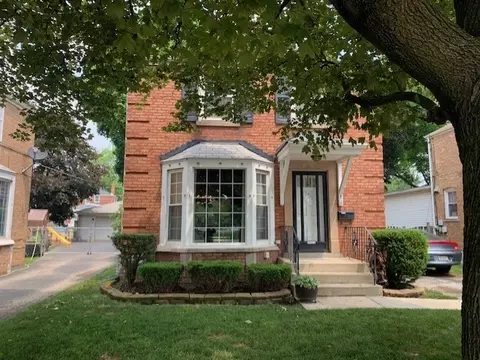 478 E Thacker St, Des Plaines, IL 60016