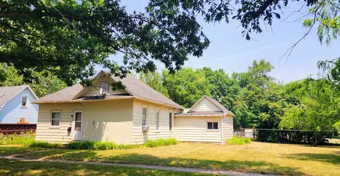 912 E University Ave, Urbana, IL 61802