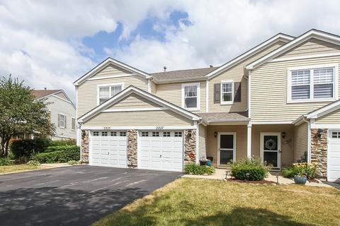 2227 Flagstone Ln, Carpentersville, IL 60110