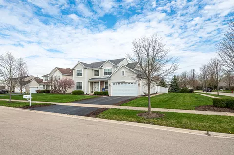 25404 Persimmon Ct, Plainfield, IL 60585 photo 2