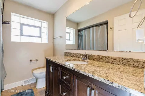 14432 Blackstone Ave, Dolton, IL 60419 photo 10