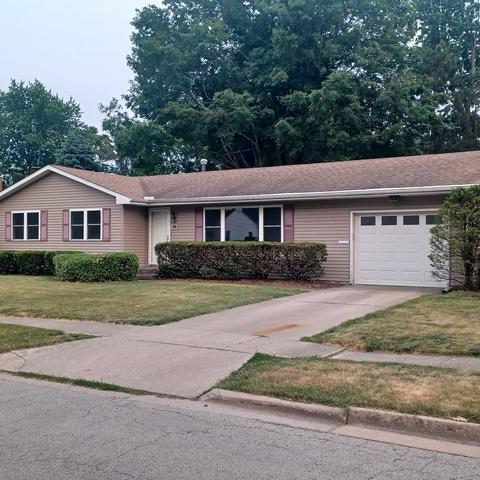 1109 Bryan St, Normal, IL 61761