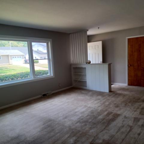 1109 Bryan St, Normal, IL 61761 photo 2