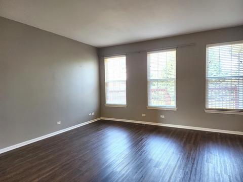 863 Alpine Trl, Aurora, IL 60504 photo 5