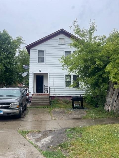902 Glen Rock Ave, Waukegan, IL 60085