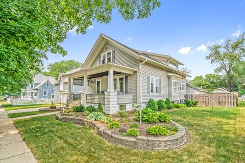 250 E Mckinley Ave, Hinckley, IL 60520