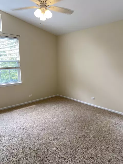 244 Prairie View Ln, Wheeling, IL 60090 photo 22