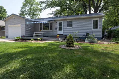 1202 S Cottage Grove Ave, Urbana, IL 61801