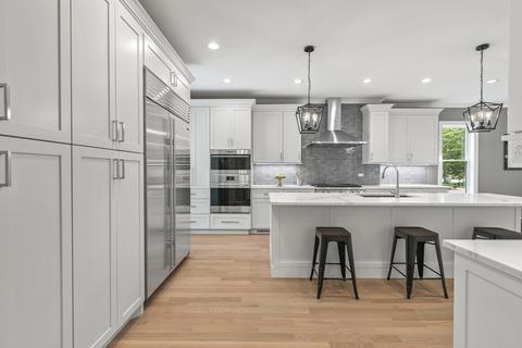 220 Spring Ave, Naperville, IL 60540 photo 8