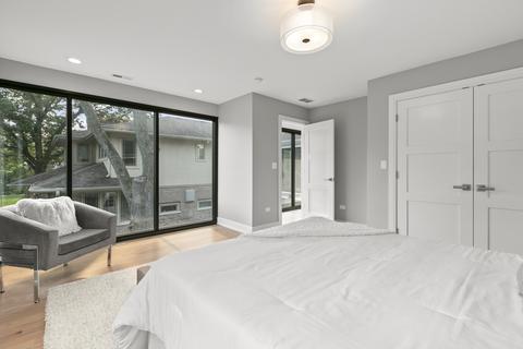 220 Spring Ave, Naperville, IL 60540 photo 41