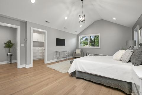 220 Spring Ave, Naperville, IL 60540 photo 29