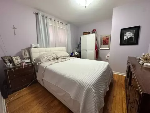 5519 N Artesian Ave, Chicago, IL 60625 photo 6