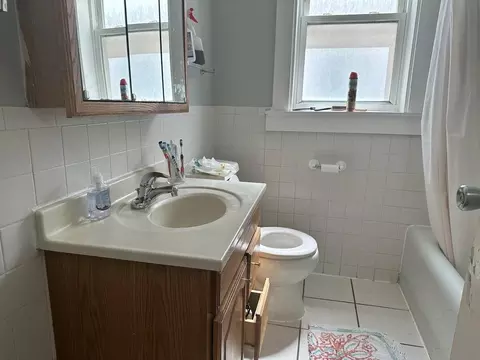 5519 N Artesian Ave, Chicago, IL 60625 photo 14