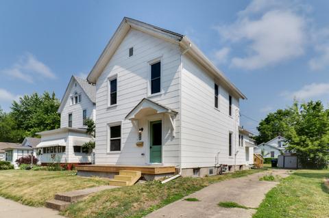 816 E Douglas St, Bloomington, IL 61701 photo 2