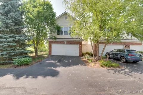 348 Grape Vine Trl #348, Oswego, IL 60543