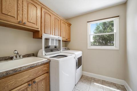 3203 Spahn Ln, Bloomington, IL 61704 photo 32