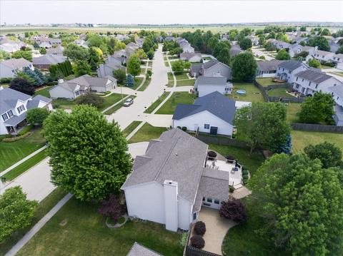 3203 Spahn Ln, Bloomington, IL 61704 photo 68