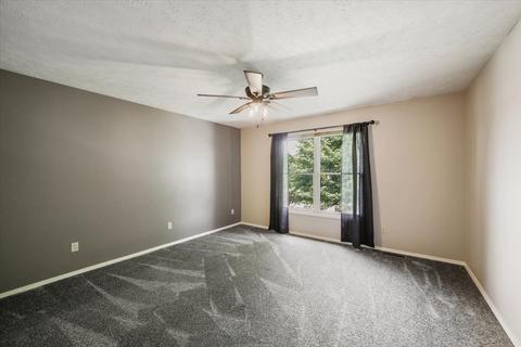 3203 Spahn Ln, Bloomington, IL 61704 photo 29