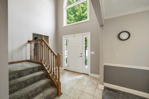 3203 Spahn Ln, Bloomington, IL 61704 photo 3