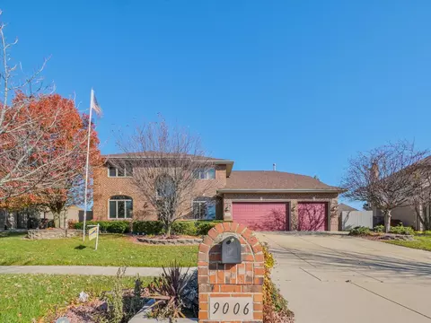9006 Timberwood Ln, Tinley Park, IL 60487