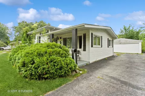 17 Durango Rd, Montgomery, IL 60538