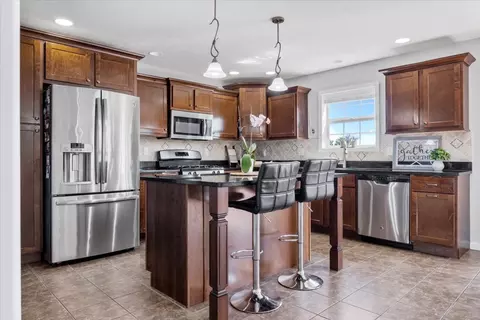 1306 Kickapoo Creek Rd, Bloomington, IL 61705 photo 5
