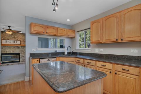 1508 Marigold Ln, Minooka, IL 60447 photo 11