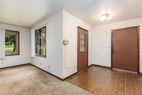 11150 Corrigan Rd, Roscoe, IL 61073 photo 6