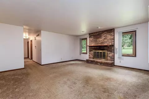 11150 Corrigan Rd, Roscoe, IL 61073 photo 8