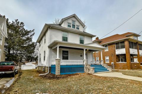 132 N Gardiner Ave, Rockford, IL 61107