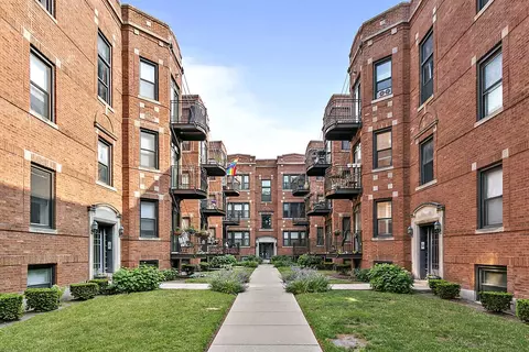 1331 W North Shore Ave #2S, Chicago, IL 60626