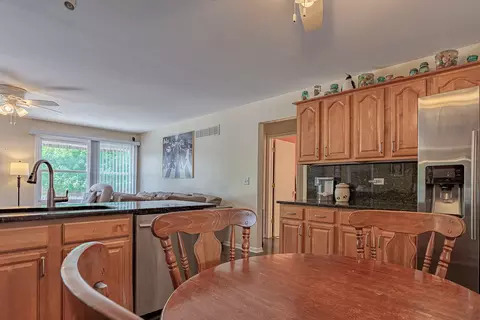 2101 Wesmere Lakes Dr, Plainfield, IL 60586 photo 6