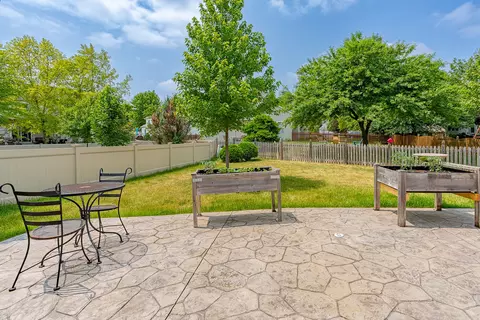 2101 Wesmere Lakes Dr, Plainfield, IL 60586 photo 24