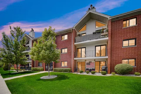 18112 Rita Rd #2C, Tinley Park, IL 60477