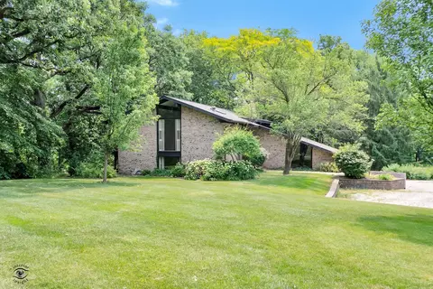 900 1st Ave, Marseilles, IL 61341