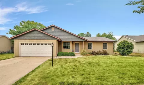 3108 Ladue Dr, Champaign, IL 61822