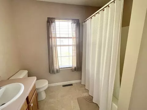 3040 10th St, Peru, IL 61354 photo 20