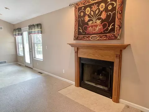 3040 10th St, Peru, IL 61354 photo 10