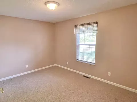 3040 10th St, Peru, IL 61354 photo 19