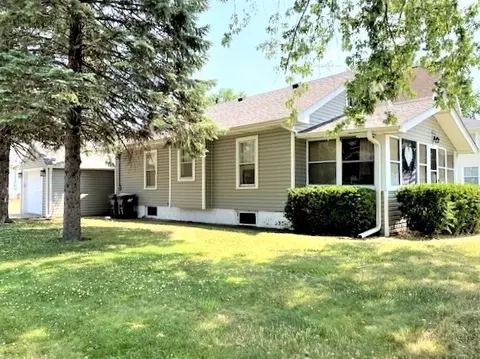 1212 3rd Ave, Sterling, IL 61081