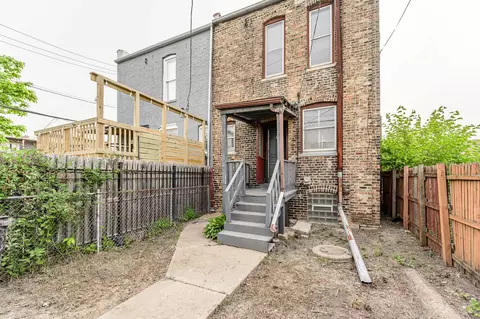 218 N Mozart St #0, Chicago, IL 60612