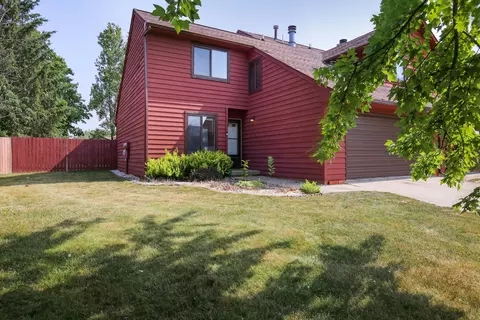 703 Higgins Rd, Champaign, IL 61822